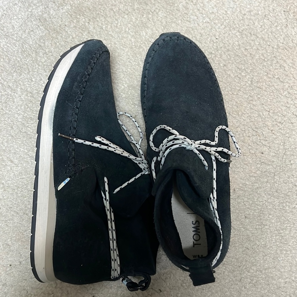 Toms wedge booties